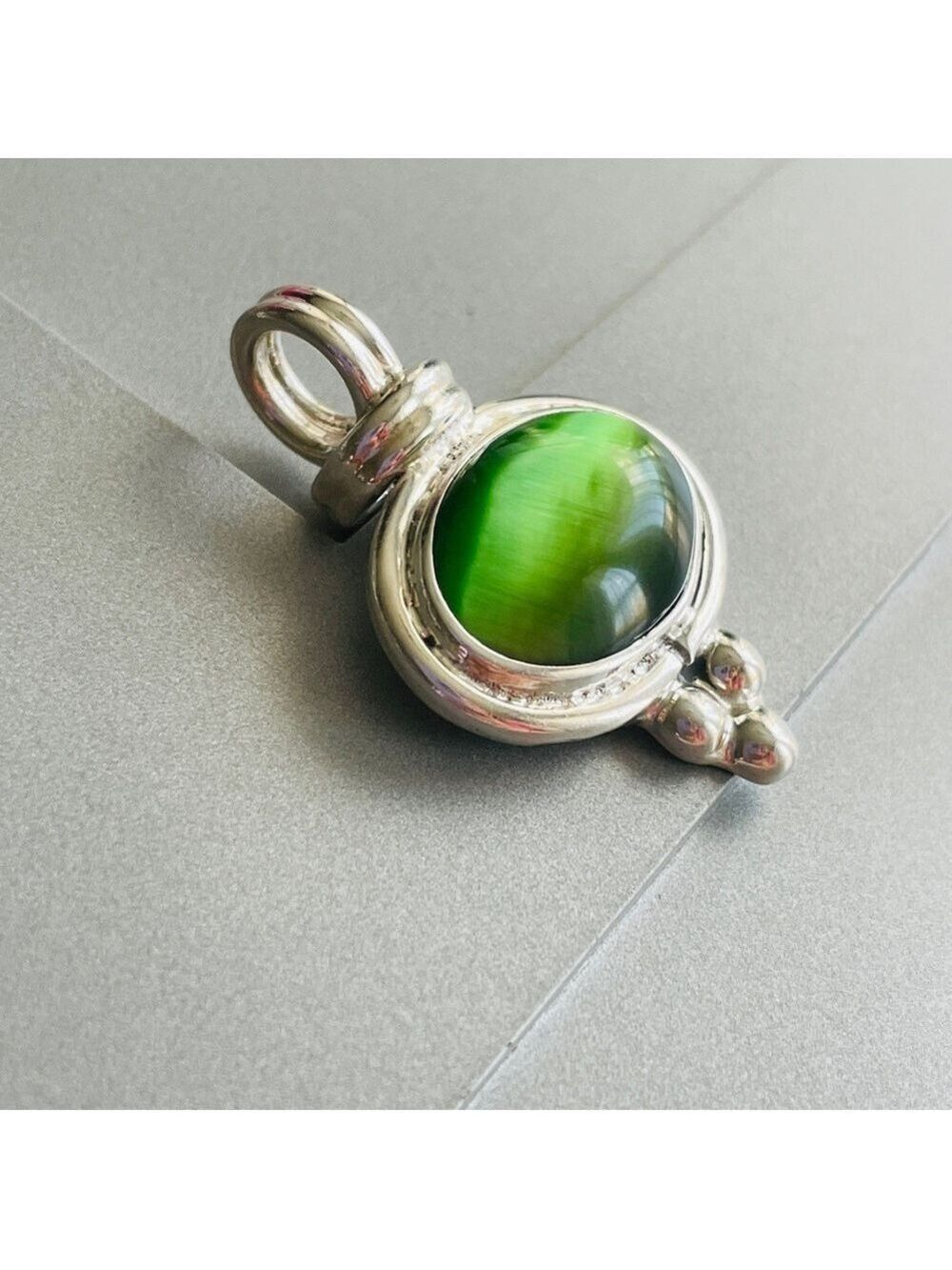 Green Cat’s Eye Mexico Sterling Silver Pendant Necklace Enhancer - Picture 4 of 8